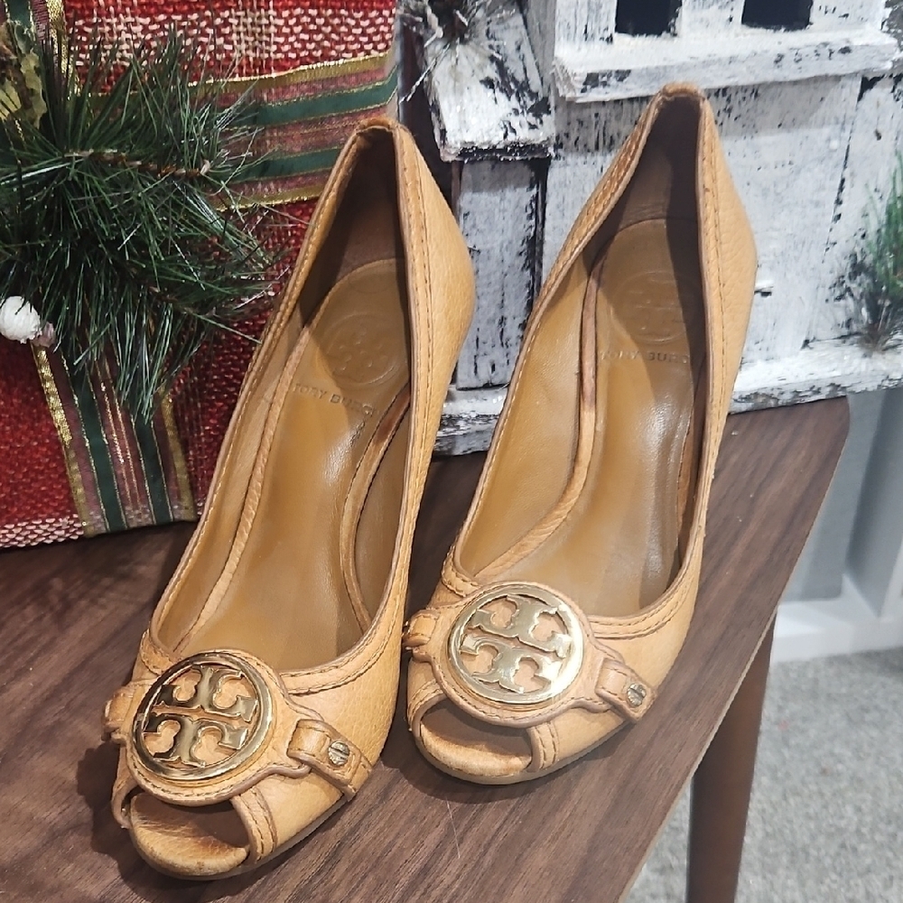 Tory Burch Tan Peep-Toe Heels - Picture 2 of 10